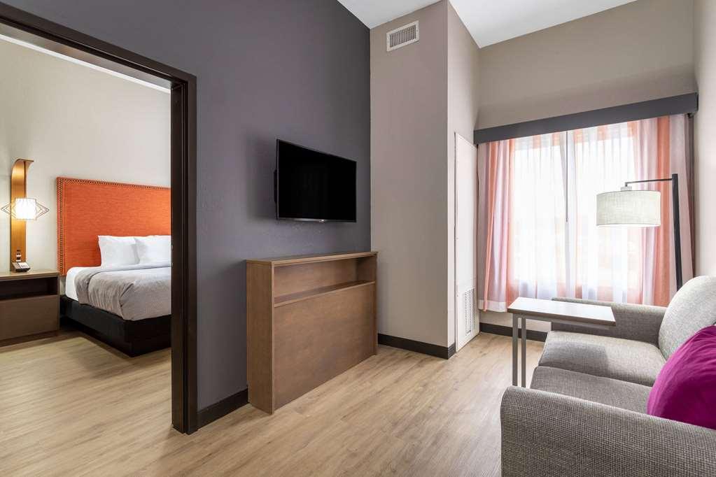 La Quinta Inn & Suites By Wyndham Augusta Fort Eisenhower Rum bild